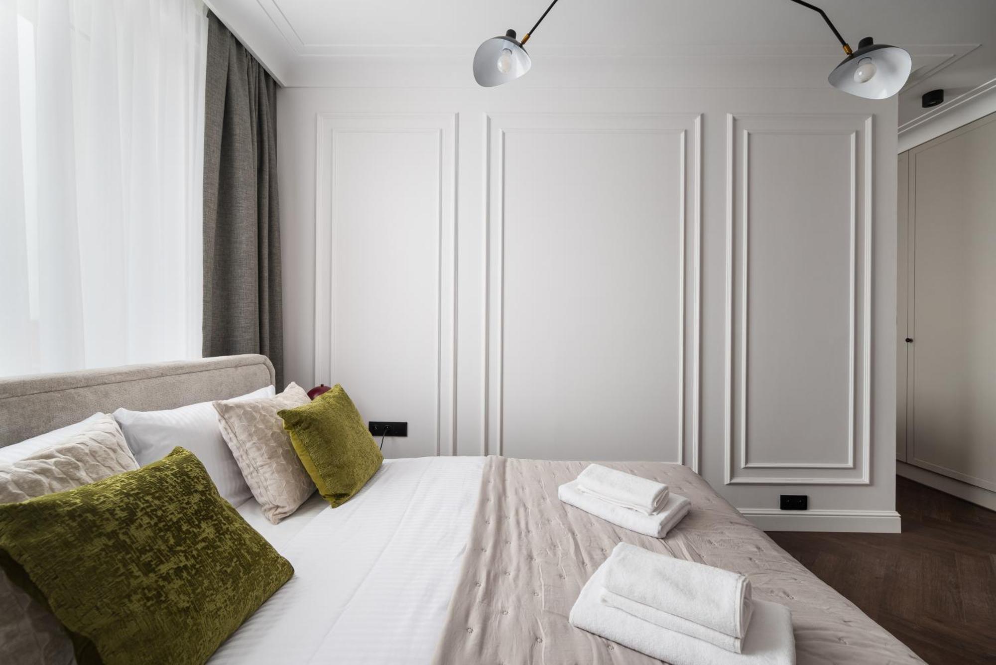 City Centre Deluxe Apartment Warsawa Bagian luar foto